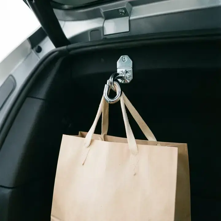 ラゲッジフック